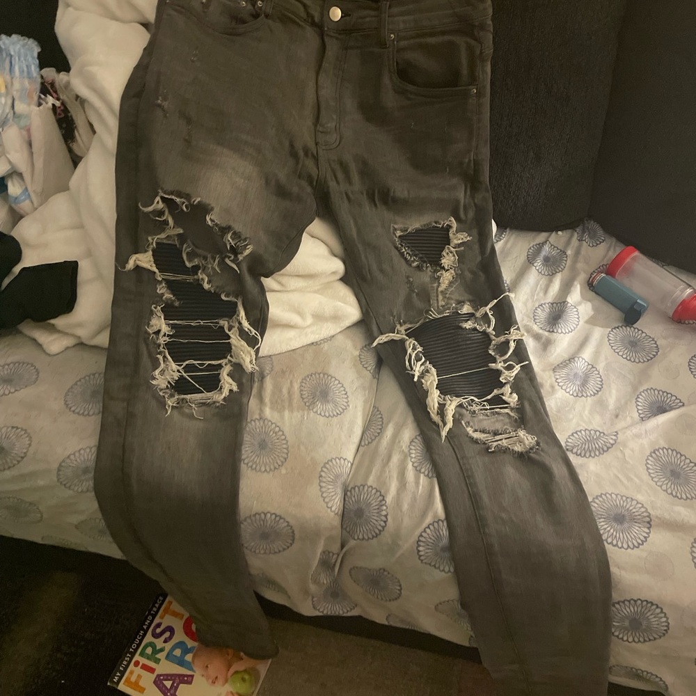 I’m Selling These Jeans For My Husband And They Are Ised But In Great Condition.